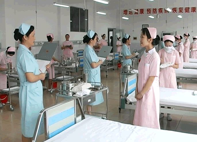 成都市卫生学校都开设有哪些专业 成都市卫生学校都开设有哪些专业