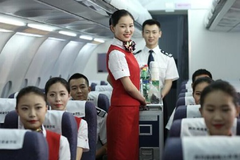 成都市空乘可以报考什么学校 成都市空乘可以报考什么学校