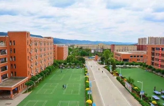 成都市有哪些职业学校比较好 成都市有哪些职业学校比较好