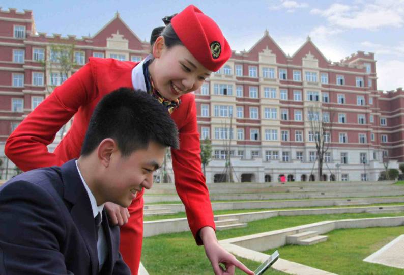 成都航空学院招生条件