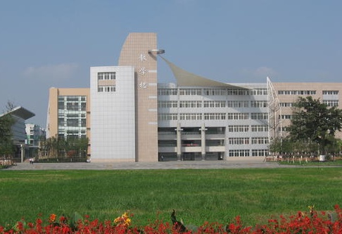 初中生毕业可以读大专吗 初中生毕业可以读大专吗