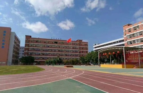 男孩子学什么好就业 男孩子学什么好就业