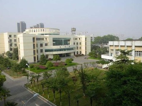 成都职业学校 成都职业学校