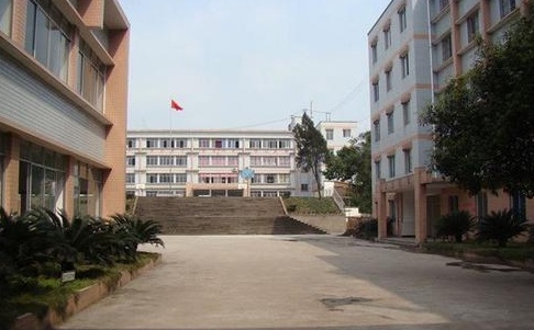 成都初中毕业可选择的职业学校 成都初中毕业可选择的职业学校