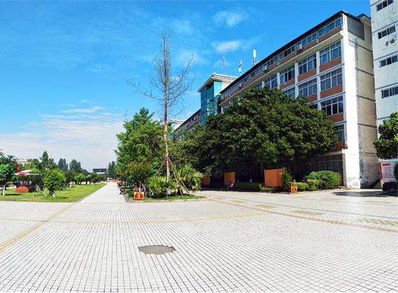 四川体育学校.png
