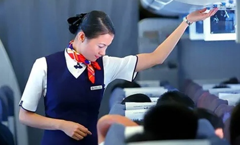 初中毕业读航空好吗 初中毕业读航空好吗
