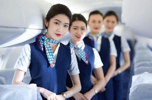 女孩子初中毕业生学什么专业好 女孩子初中毕业生学什么专业好