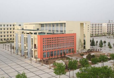 四川中专有哪些学校