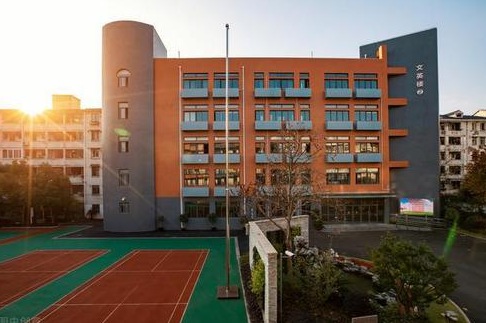 成都市中专比较好的学校有哪些