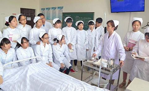 成都卫校有哪些学校
