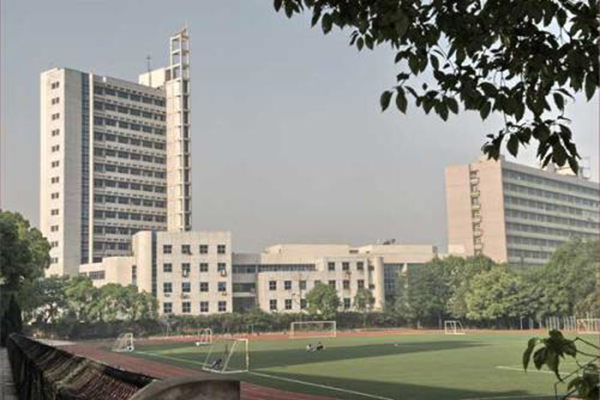 南充学校 南充学校