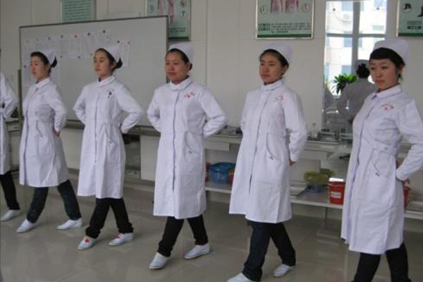 成都职高学院 成都职高学院