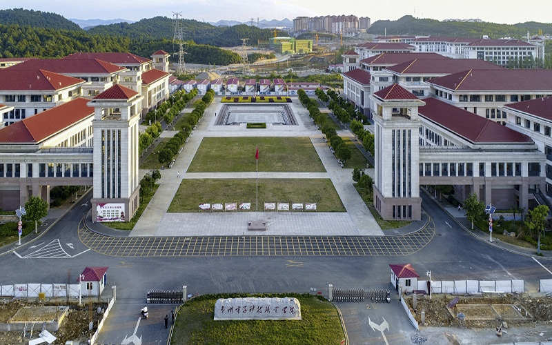 2024年乐山市医药科技学校有哪些专业