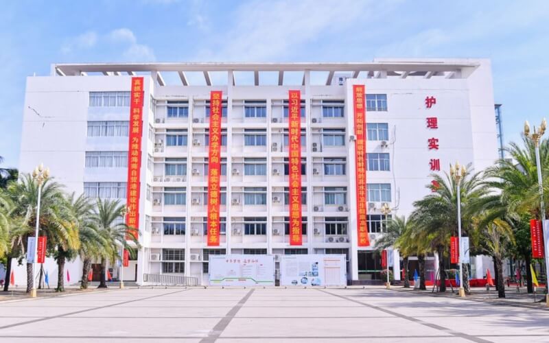 2024年重庆市渝北区竟成中学校有哪些专业