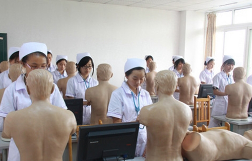 重庆医药经贸卫生学校 重庆医药经贸卫生学校