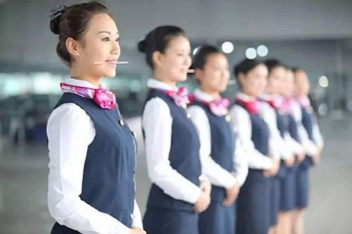 重庆初中生能读航空学校吗? 重庆初中生能读航空学校吗?