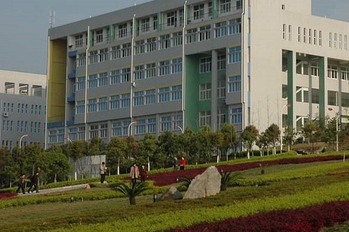重庆长寿卫生学校重点专业有哪些 重庆长寿卫生学校重点专业有哪些