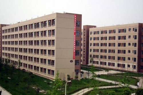 重庆市万盛区职业中学地址在哪里 重庆市万盛区职业中学地址在哪里