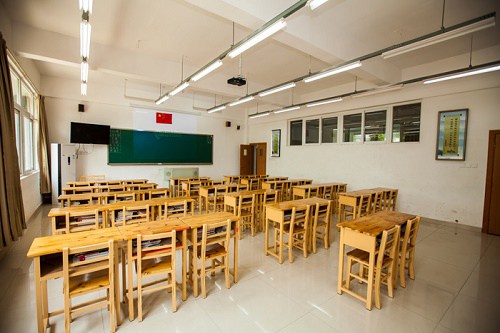 重庆城市建设技工学校联系电话 重庆城市建设技工学校联系电话