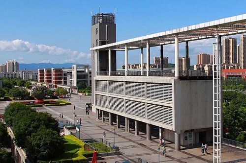 重庆电子工程职业学院报名条件是什么 重庆电子工程职业学院报名条件是什么