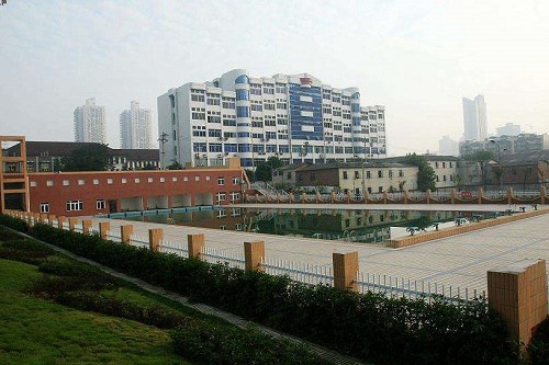 重庆医科大学护理学院联系电话是多少 重庆医科大学护理学院联系电话是多少