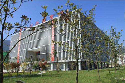 重庆市黔江区民族职业教育中心五年制大专好不好 重庆市黔江区民族职业教育中心五年制大专好不好