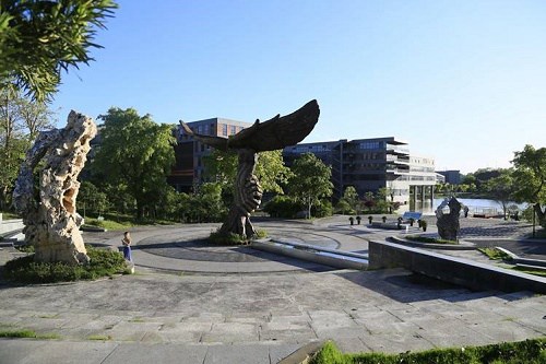 重庆艺术工程职业学院五年制大专学费多少钱 重庆艺术工程职业学院五年制大专学费多少钱