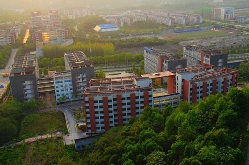 重庆市医药学校五年制大专的招生电话 重庆市医药学校五年制大专的招生电话