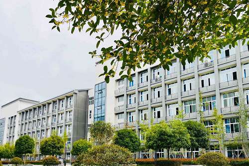 重庆商务职业学院五年制大专学校学费 重庆商务职业学院五年制大专学校学费