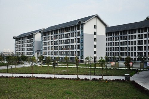 重庆化工职业学院五年制大专招生计划 重庆化工职业学院五年制大专招生计划