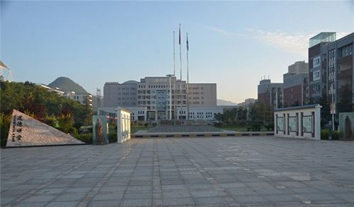 贵州省机械工业学校校园风光2